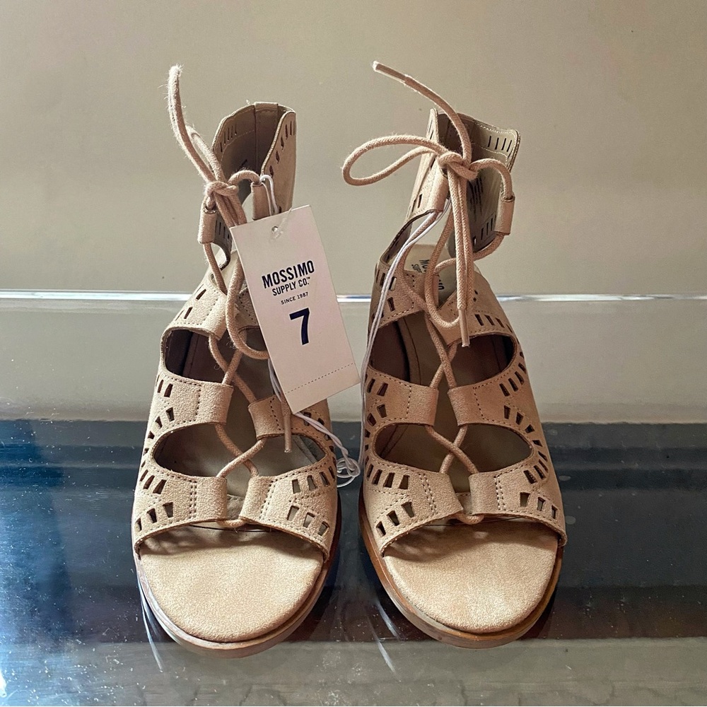 NWT- MOSSIMO x TARGET Lace Up Block Heel Sandals